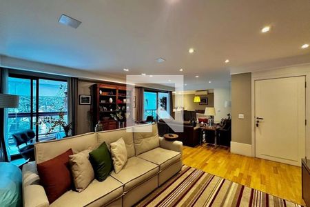 Apartamento à venda com 4 quartos, 250m² em Campo Belo, São Paulo