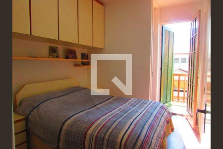 Casa à venda com 3 quartos, 120m² em Jardim Lauro Gomes, São Bernardo do Campo