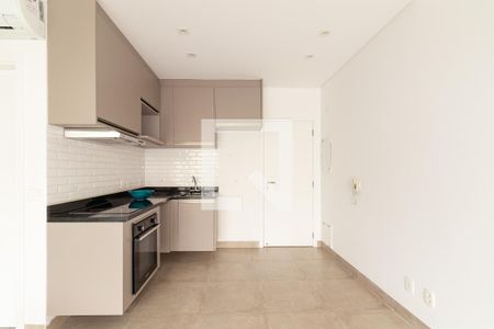 Cozinha de kitnet/studio para alugar com 1 quarto, 45m² em Indianópolis, São Paulo