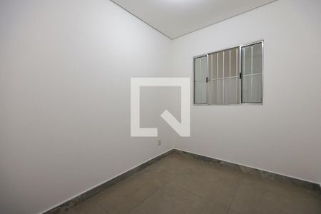 Quarto  de casa para alugar com 1 quarto, 39m² em Parque Pinheiros, Taboão da Serra