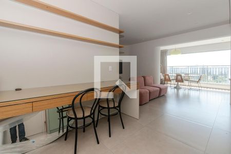 Sala de apartamento para alugar com 2 quartos, 92m² em Santo Amaro, São Paulo