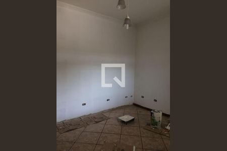 Quarto de casa à venda com 3 quartos, 240m² em Vila Yolanda, Osasco
