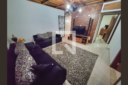 Casa à venda com 4 quartos, 224m² em Parque Imperial, São Paulo