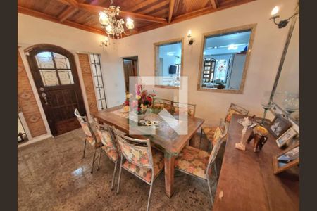 Casa à venda com 4 quartos, 224m² em Parque Imperial, São Paulo