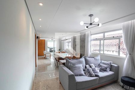 Sala  de apartamento à venda com 4 quartos, 128m² em Floresta, Belo Horizonte