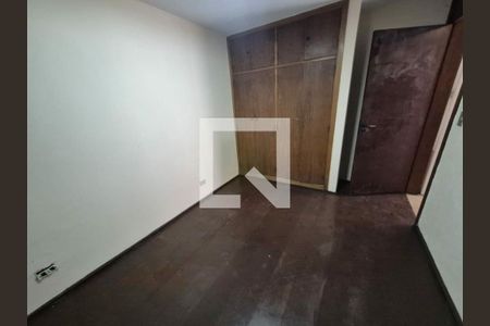 Casa à venda com 4 quartos, 747m² em Jardim dos Estados, São Paulo