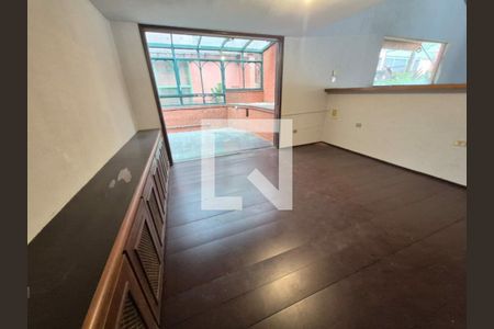 Casa à venda com 4 quartos, 747m² em Jardim dos Estados, São Paulo