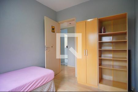 Quarto 1 de apartamento para alugar com 2 quartos, 45m² em Rio dos Sinos, São Leopoldo