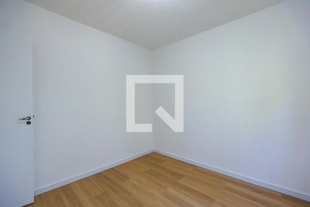 Quarto 1 de apartamento para alugar com 2 quartos, 47m² em Jardim Leonidas Moreira, São Paulo