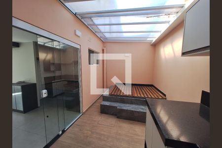 Casa de Condomínio para alugar com 2 quartos, 65m² em Vila Urupes, Suzano