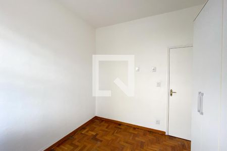 Quarto 2 de apartamento para alugar com 3 quartos, 96m² em Alto Barroca, Belo Horizonte