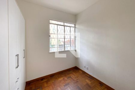 Quarto 2 de apartamento para alugar com 3 quartos, 96m² em Alto Barroca, Belo Horizonte