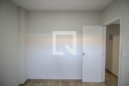 Quarto 1 de casa para alugar com 2 quartos, 96m² em Vila Verde, Belford Roxo