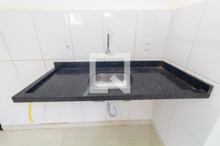 Sala/Cozinha de apartamento para alugar com 2 quartos, 45m² em Cidade Líder, São Paulo