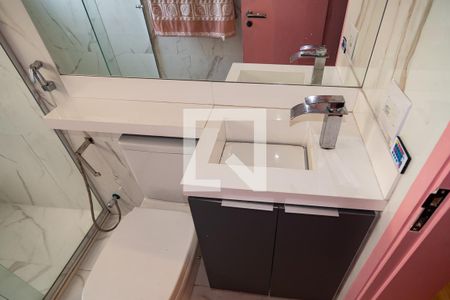 Banheiro de apartamento para alugar com 2 quartos, 74m² em Bela Vista, São Paulo