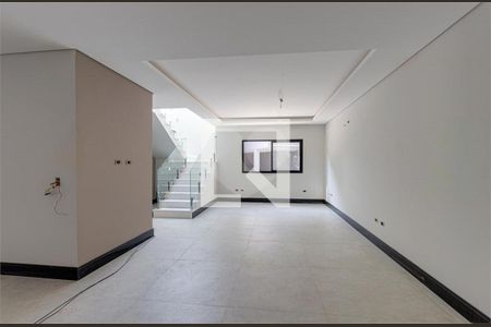 Casa à venda com 4 quartos, 680m² em Jardim Prudência, São Paulo