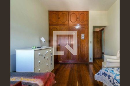 Casa à venda com 4 quartos, 366m² em Palmares, Belo Horizonte