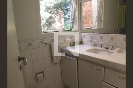 Casa à venda com 3 quartos, 350m² em Fazenda Morumbi, São Paulo