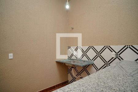 Cozinha de kitnet/studio para alugar com 1 quarto, 40m² em Engenho do Mato, Niterói