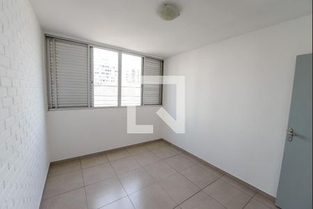 Quarto 2 de apartamento para alugar com 3 quartos, 75m² em Centro, Taubaté