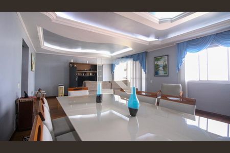 Sala de apartamento à venda com 3 quartos, 126m² em Vila Prudente, São Paulo