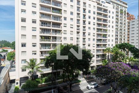 Vista da Sala de apartamento à venda com 3 quartos, 128m² em Jardins, São Paulo