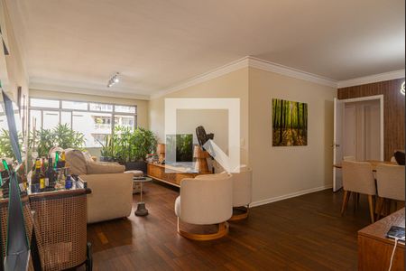 Sala de apartamento à venda com 3 quartos, 128m² em Jardins, São Paulo