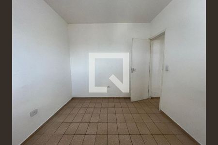 Quarto de casa para alugar com 1 quarto, 40m² em Raposo Tavares, São Paulo