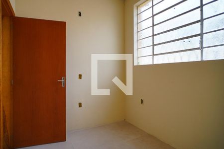 Quarto 2 de casa para alugar com 2 quartos, 70m² em Cristal, Porto Alegre