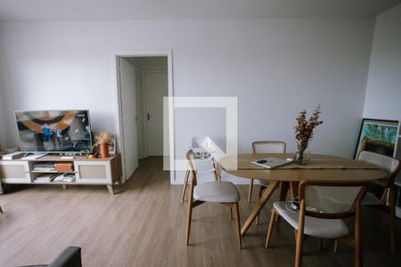 Sala de apartamento à venda com 2 quartos, 71m² em Cristal, Porto Alegre