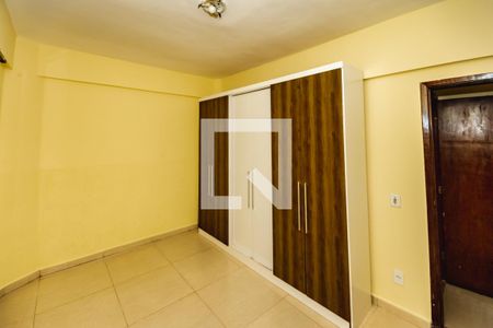 Apartamento à venda com 4 quartos, 70m² em Indaiá, Belo Horizonte