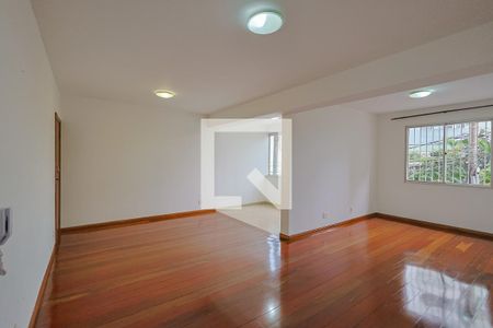 Sala de apartamento à venda com 3 quartos, 109m² em Sion, Belo Horizonte
