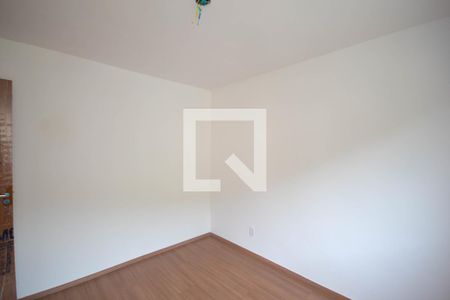 Quarto 1 de apartamento para alugar com 2 quartos, 42m² em Jardim Alvorada, Nova Iguaçu