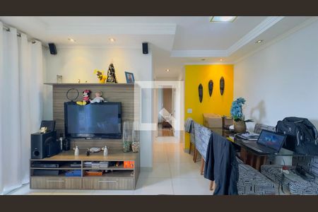 Sala de apartamento à venda com 2 quartos, 58m² em Campestre, Santo André