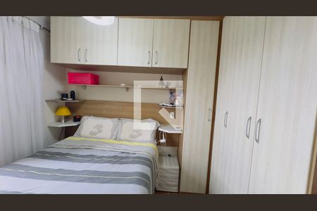 Quarto de apartamento à venda com 2 quartos, 58m² em Campestre, Santo André
