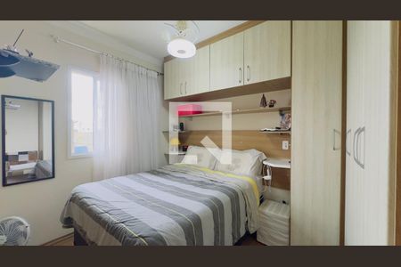 Quarto de apartamento à venda com 2 quartos, 58m² em Campestre, Santo André