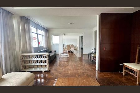 Sala  de apartamento à venda com 4 quartos, 200m² em Funcionários, Belo Horizonte