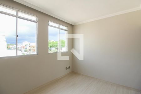 Sala de apartamento à venda com 2 quartos, 67m² em São João Batista, Belo Horizonte