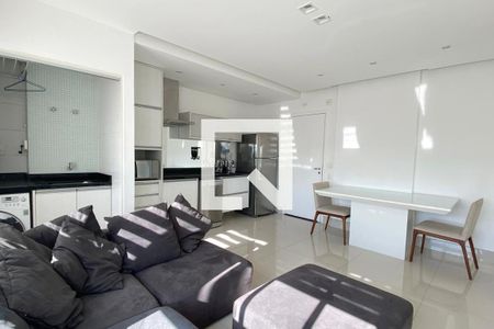 Sala  de apartamento para alugar com 1 quarto, 43m² em Melville Empresarial Ii, Barueri