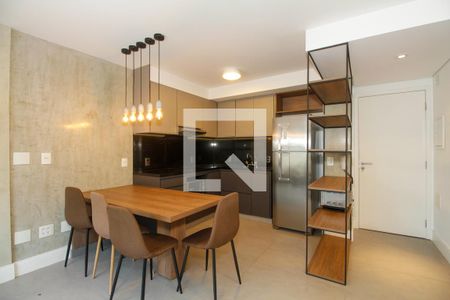 Ambientes Integrados (Sala de Estar, Jantar e Cozinha) de apartamento para alugar com 2 quartos, 80m² em Jardim Paulista, São Paulo