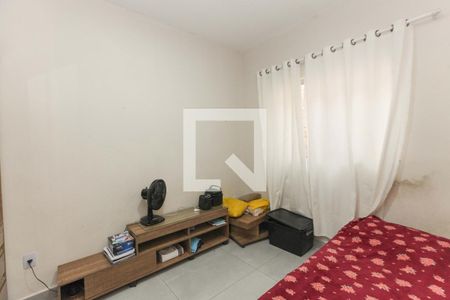 Casa à venda com 3 quartos, 180m² em Industrial, Contagem