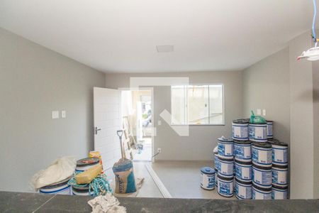 Sala/Cozinha de casa para alugar com 2 quartos, 75m² em Marechal Hermes, Rio de Janeiro