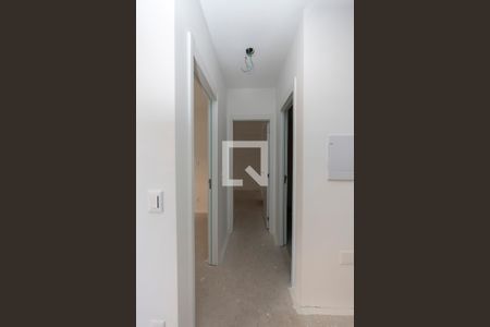 Corredor de apartamento à venda com 2 quartos, 59m² em Aldeia, Barueri