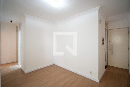 Sala de apartamento para alugar com 3 quartos, 59m² em Jardim Santa Emilia, São Paulo