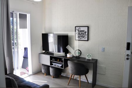 Detalhe - Sala de apartamento para alugar com 1 quarto, 26m² em Vila Mangalot, São Paulo