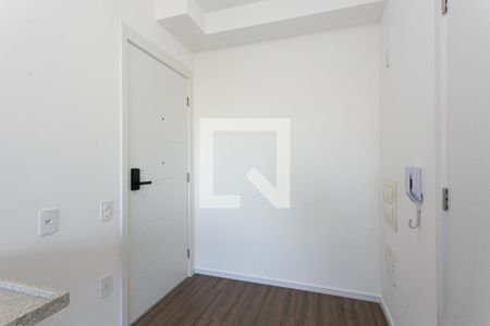 Cozinha de kitnet/studio para alugar com 1 quarto, 36m² em Chácara Seis de Outubro, São Paulo