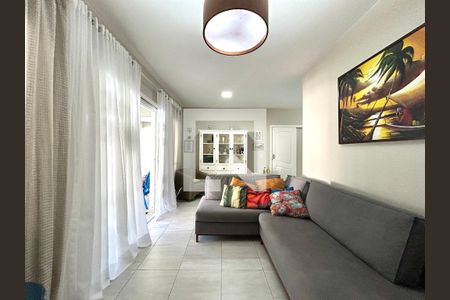 Sala  de casa para alugar com 3 quartos, 120m² em Campeche Leste, Florianópolis