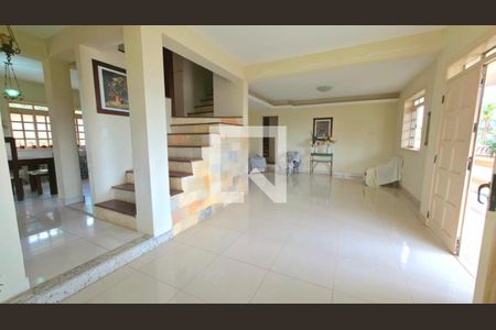 Casa à venda com 4 quartos, 822m² em Flamboyant, Lagoa Santa