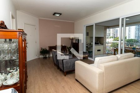 Sala de apartamento à venda com 3 quartos, 133m² em Vila Romana, São Paulo