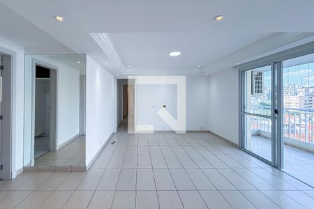 Apartamento para alugar com 4 quartos, 120m² em Alto de Pinheiros, São Paulo